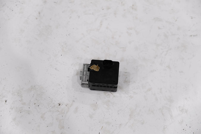 FLUENCE ÇIKMA YEDEK PARÇA MEGAN2 KOLAN KİLİDİ